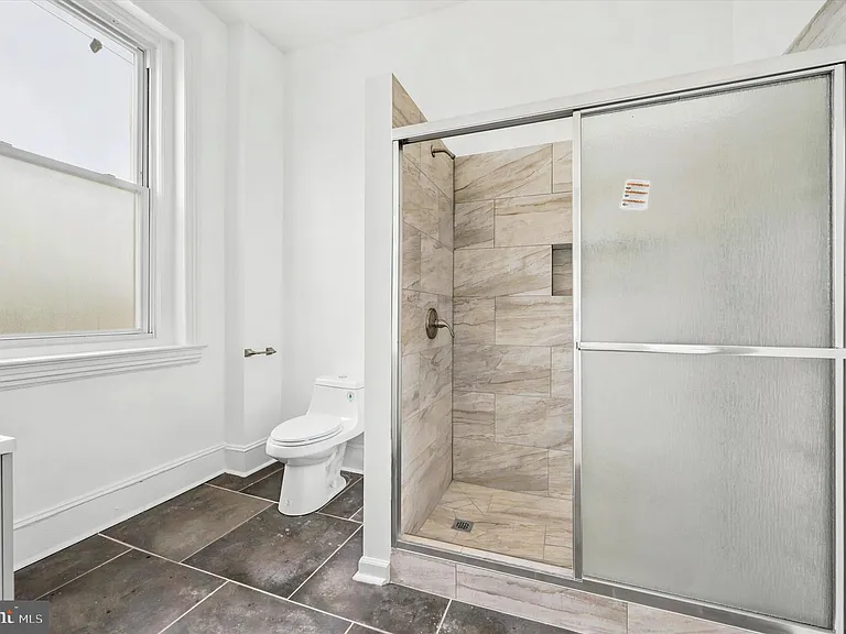1854 Germantown Ave — Photo 15