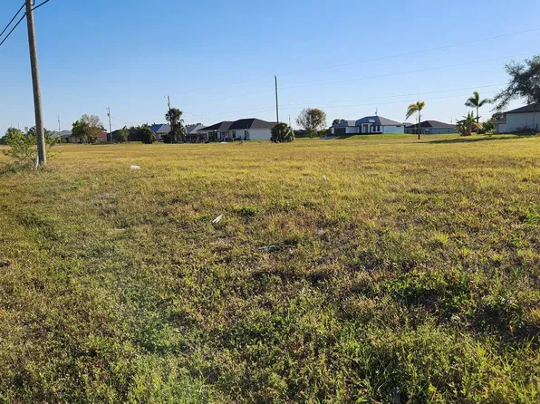 1724 Andalusia Boulevard, Cape Coral, FL 33909