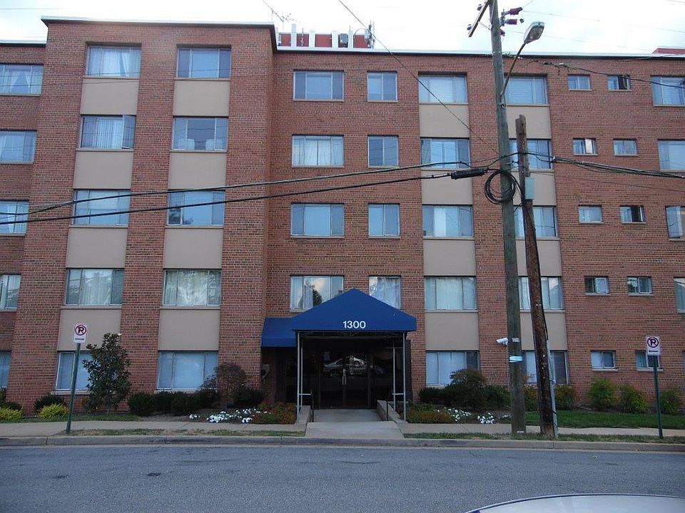 1st image of 1300 S Arlington Ridge Rd APT 204