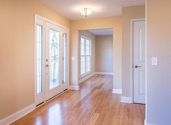 2nd image of 2852 Flameglow Dr