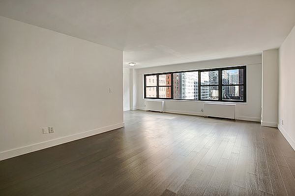 1st image of 120 E 34th St APT 7H