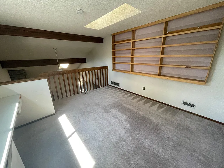 6207 Willow Ln — Photo 11