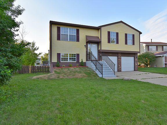 4th image of 440 Navajo Ct