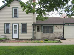 954 Farnam St, La Crosse, WI 54601