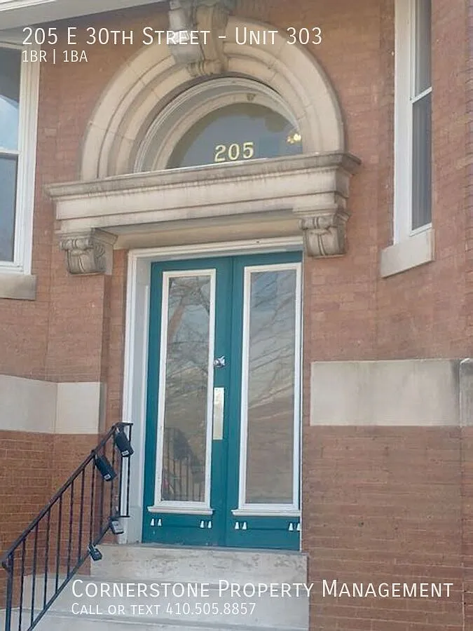 1 bed 1 bath | $1250 | 205 E 30th St. Baltimore, MD 21218 Apt. #303| Walk to JHU & MedStar Union ... — Photo 2