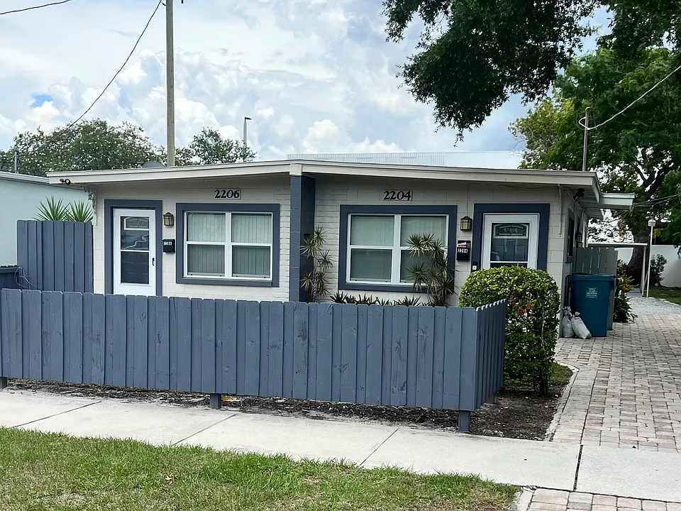 2204 Lucerne Ter #1