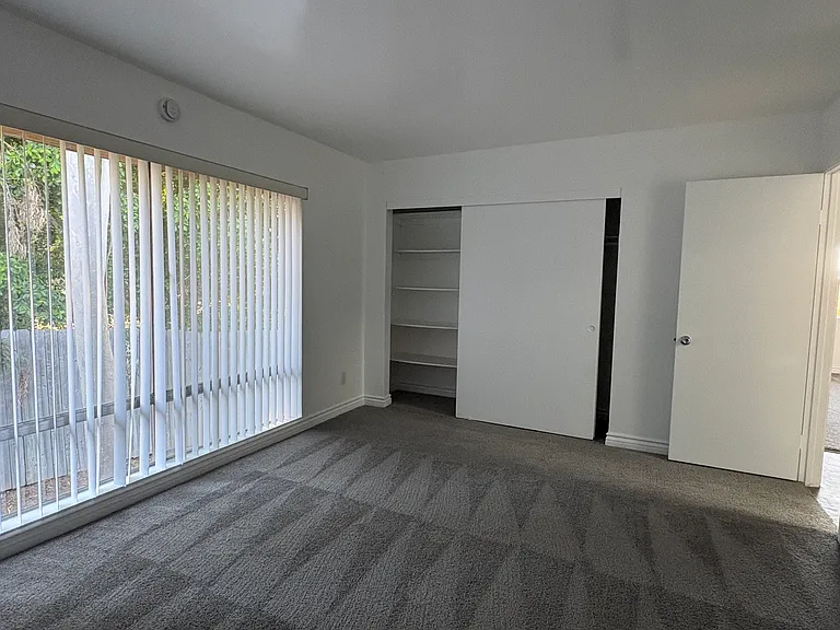 8557 Lemon Ave #20 — Photo 8