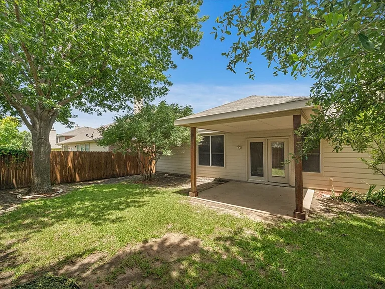 5817 Quicksilver Dr — Photo 25