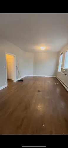 4323 Katonah Ave Photo 1