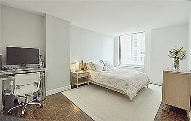 Sold by Keller Williams NYC | media 9