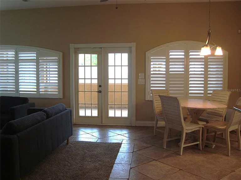 601 Palm Ave — Photo 12