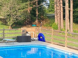 87 Norwood Cir, Franklin, GA 30217