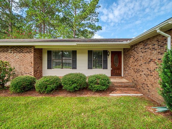 4th image of 2326 Pine Needle Dr
