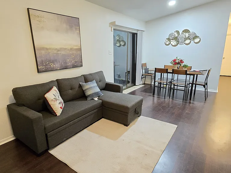 4111 Sunrise Terrace Dr — Photo 4