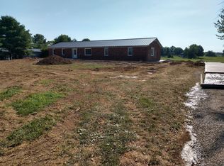 2386 Basin Springs Rd, Winchester, KY 40391