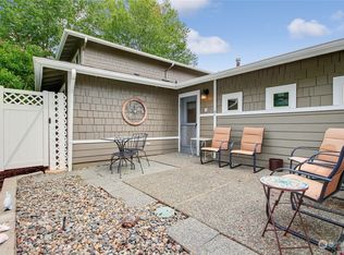 22498 SE 37th Ter #1380, Issaquah, WA
