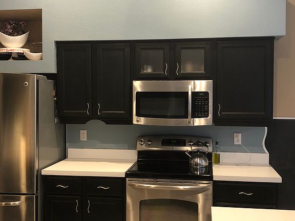 4th image of 7918 Lakeside Woods Dr