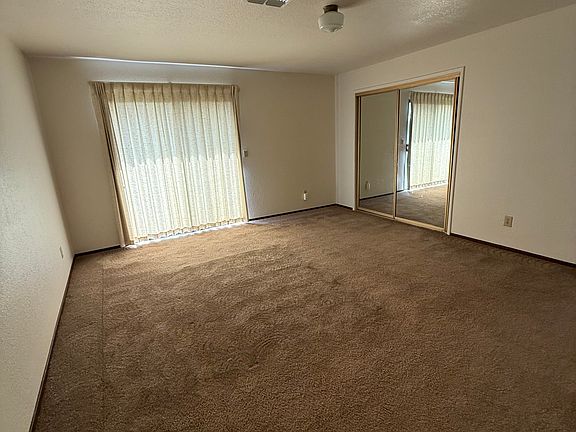 4th image of 8880 Cadura Cir