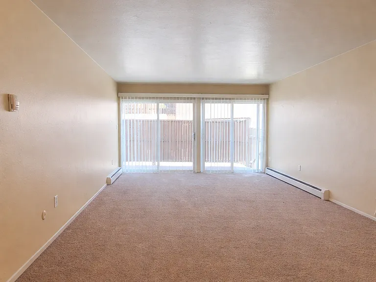 Maple Tree Apartments — Photo 21