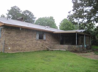 2704 Cherokee Ave, Camden, AR 71701