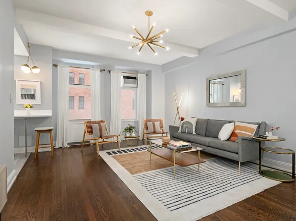 465 West 23rd Street image 1 of 10