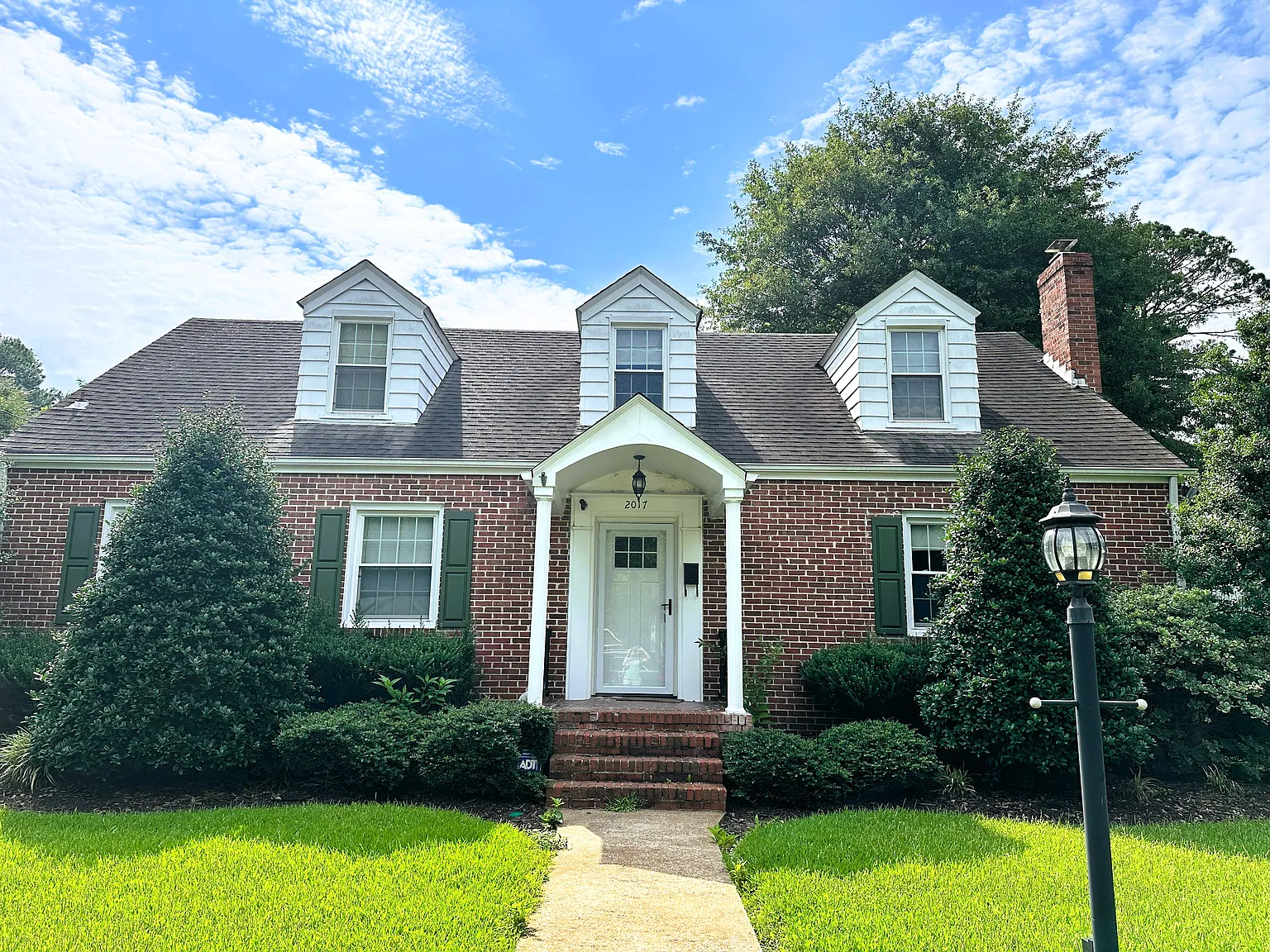 2 bed, 1689 sqft, $1,600 — Photo 1