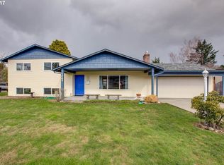 1065 NW 3rd St, Gresham, OR 97030