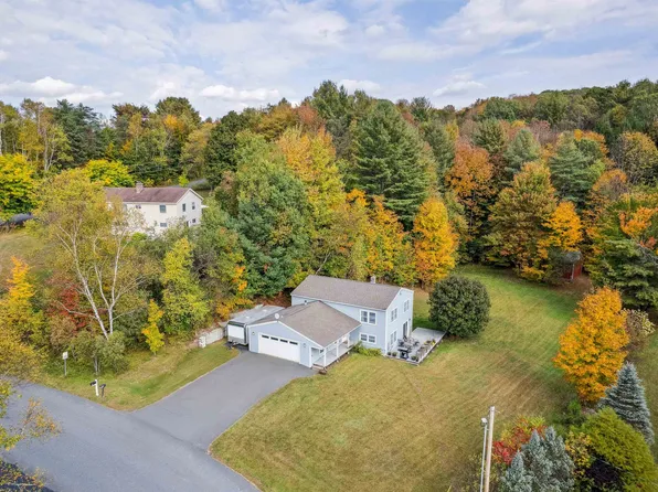 83 Cherrywood Drive, Barre Town, VT 05641