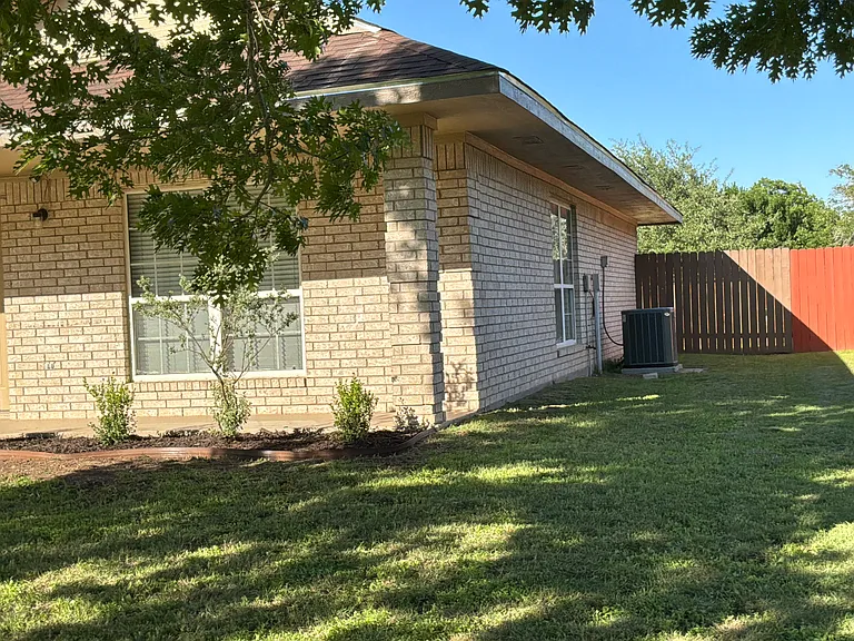 516 Northern Trl — Photo 4