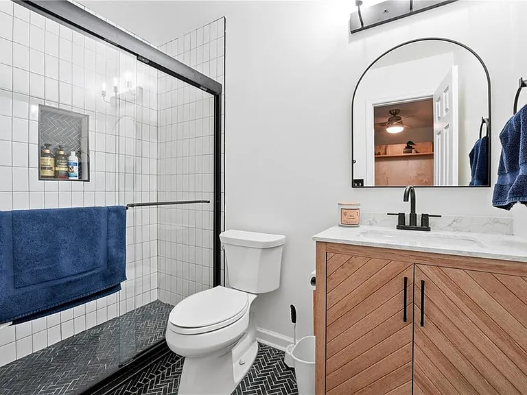 1149 Liberty Pkwy NW — Photo 10