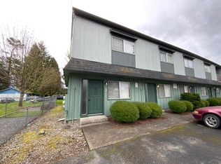 940 S Nevada Dr APT 3, Longview, WA 98632
