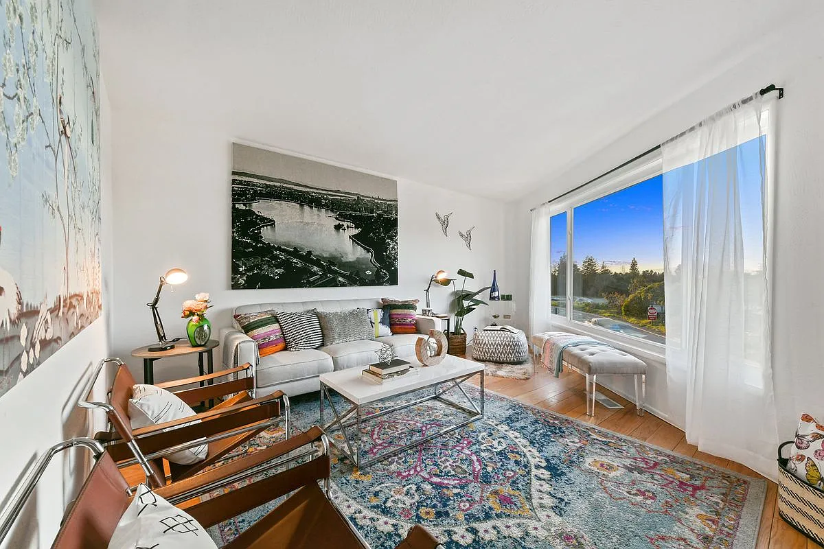 1 bed, 1.0 bath, 826 sqft, $2,800 — Photo 2