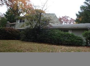 64 Seminole Ave, Wayne, NJ 07470