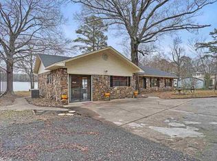 426 Round Mountain Ln, London, AR 72847