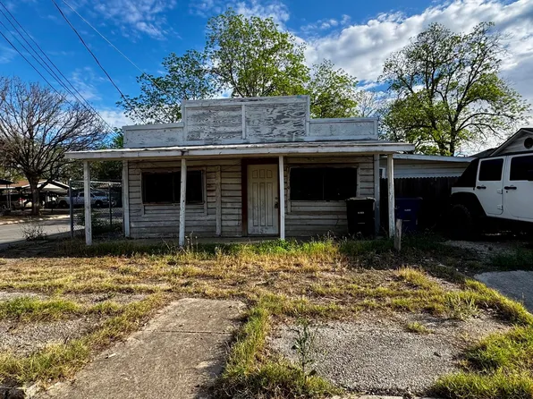 300 Queretaro St, San Antonio, TX 78237