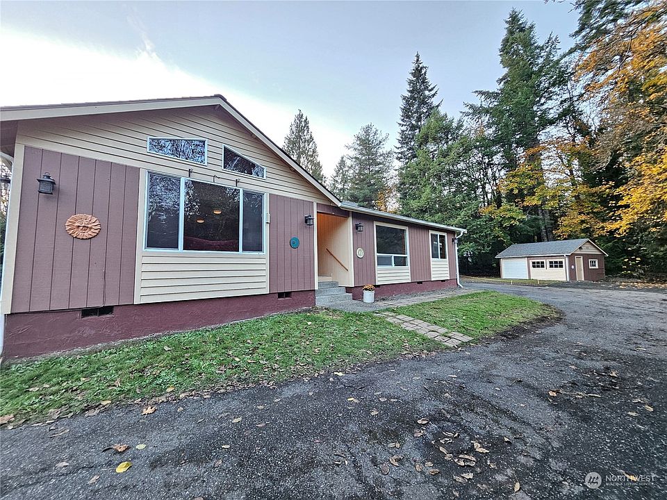 1st image of 3421 NE Old Belfair Hwy