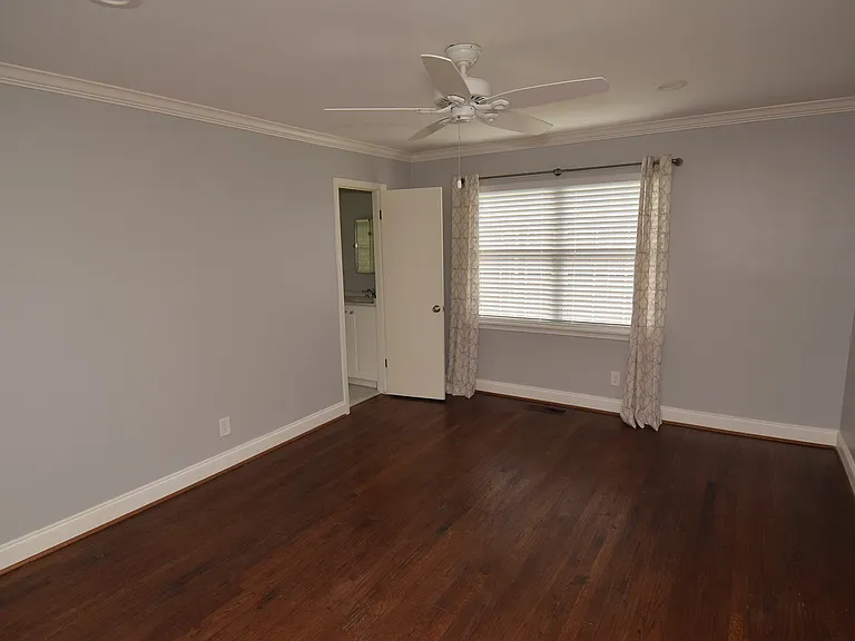 743 Newberry Dr — Photo 10