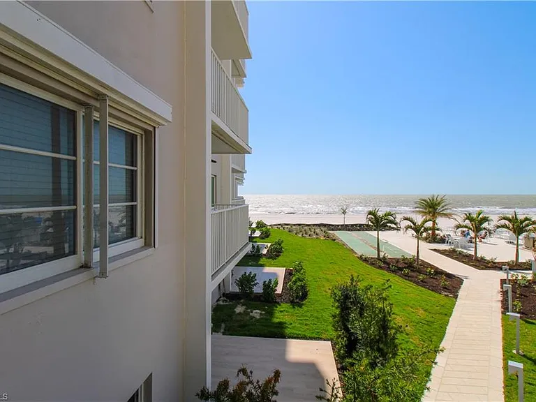 3443 Gulf Shore Blvd N #213 — Photo 5