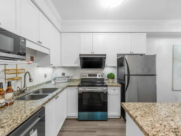 13020 No 2 Rd #260, Richmond, BC V7E 6S3