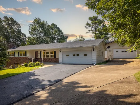 2010 Catalina Drive, West Plains, MO 65775