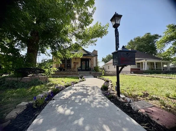 412 N Jordan Ave, Liberal, KS 67901
