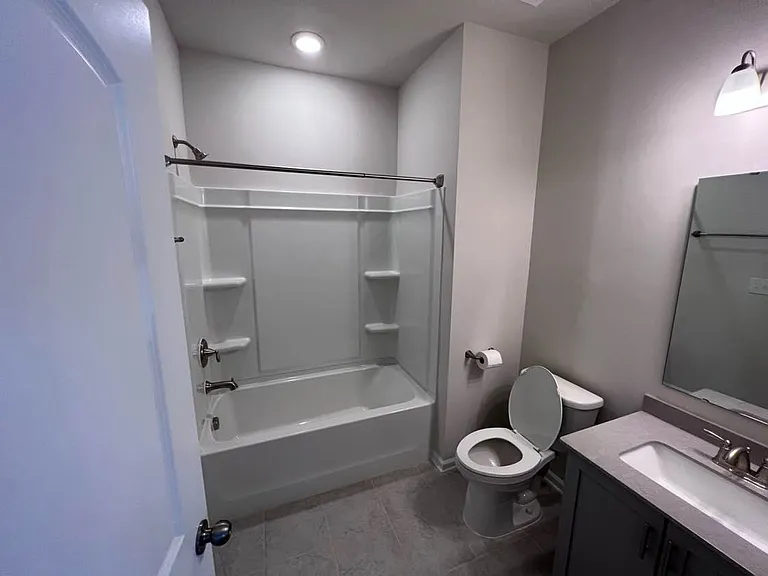 11051 Lawyers Rd — Photo 31