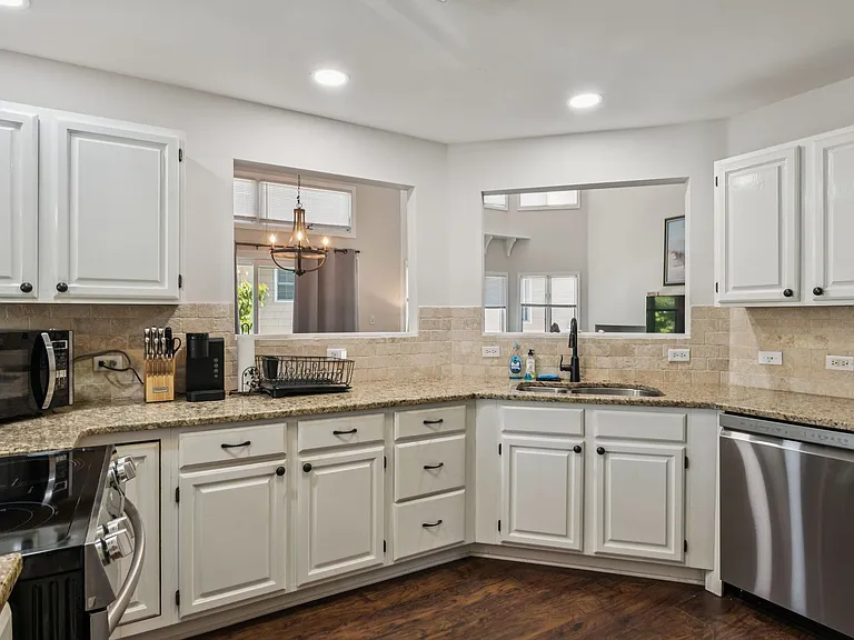 101 W Cape Shores Dr — Photo 20