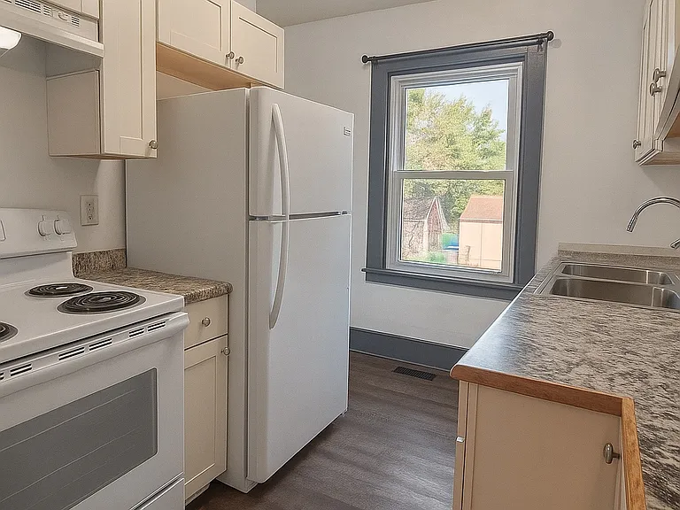 1702 Milburn Blvd #A — Photo 15