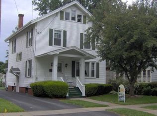 11 Huntington Pl, New Hartford, NY 13413