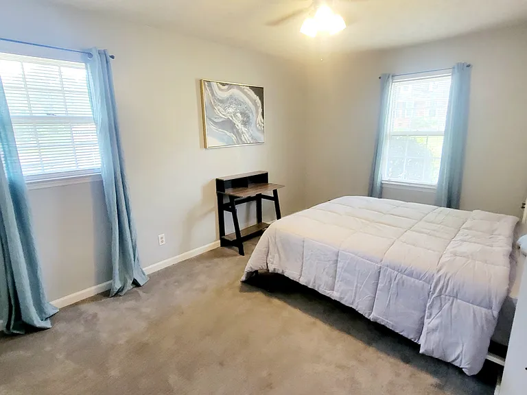 806 Greenwood Dr — Photo 24
