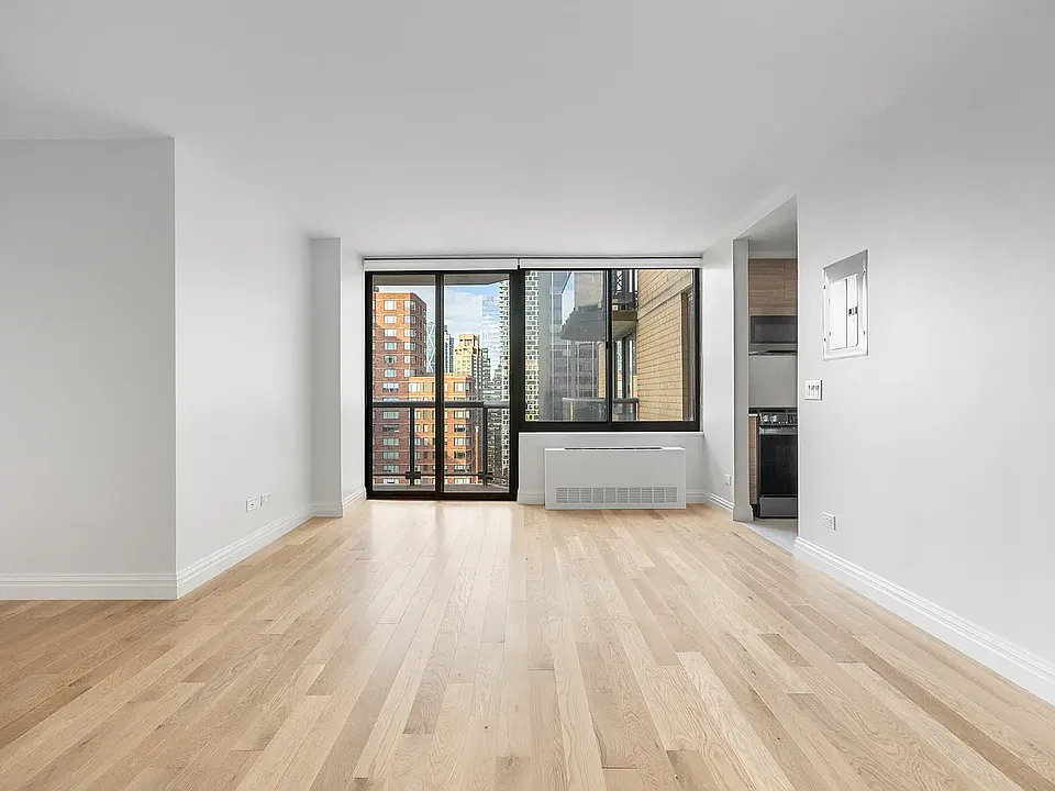 235 W 48th St #36K