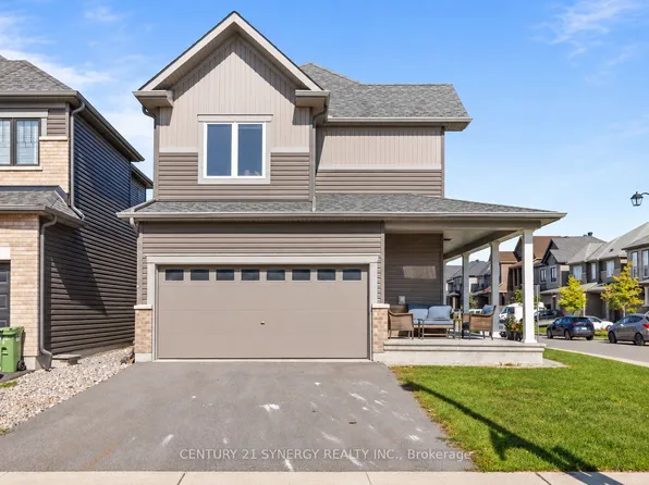 54 Eramosa Cres, Ottawa, ON K2T 0R3