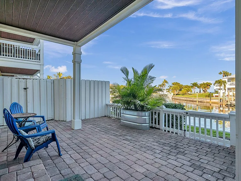 4728 Beach Dr SE #A — Photo 30