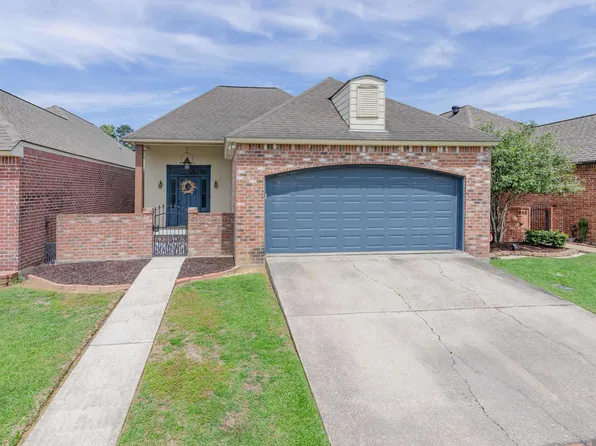 2453 Randy Dr, Denham Springs, LA 70726